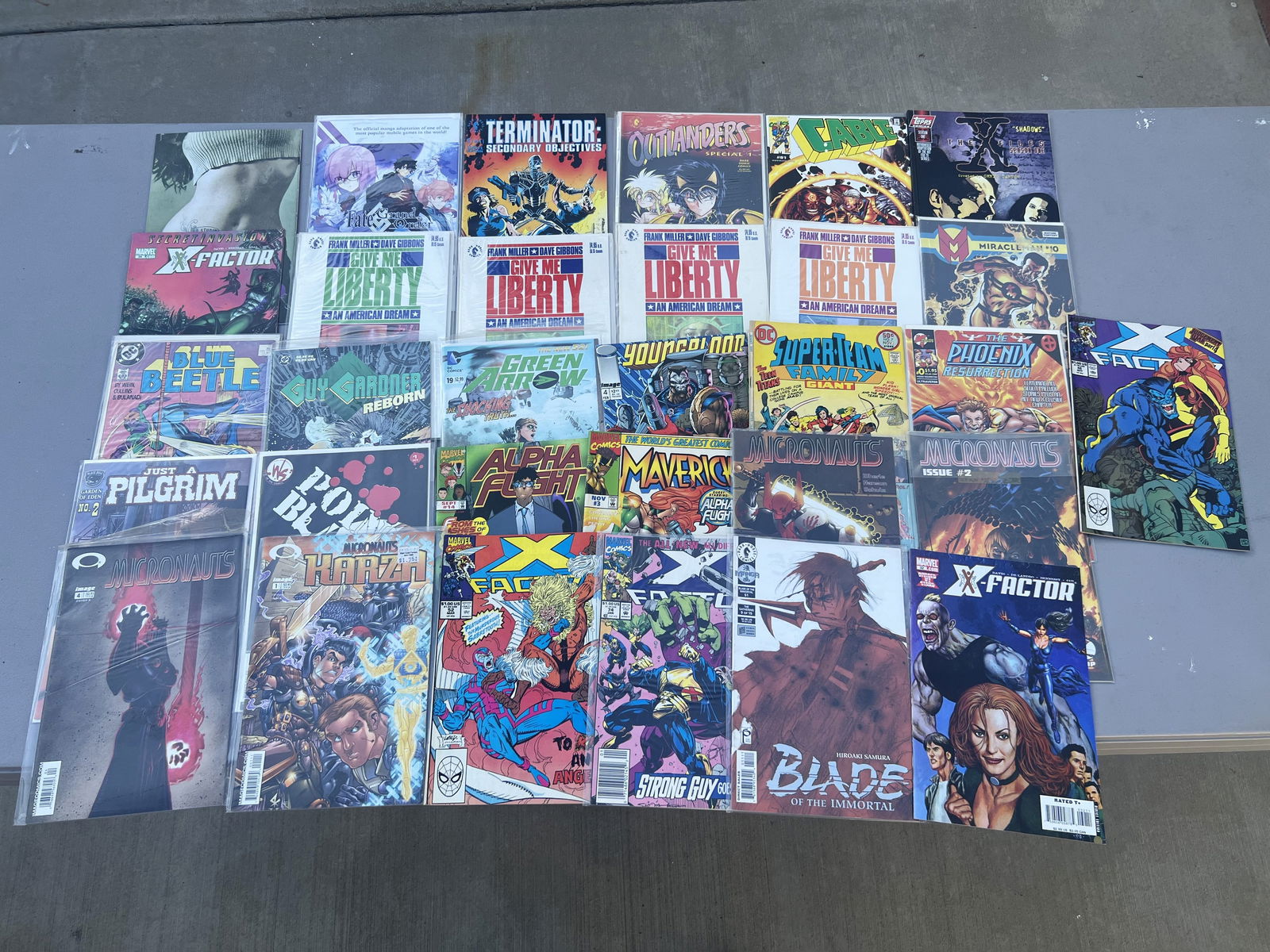 Vintage comic book collection lot 30 Marvel and DC Comics (1 of 20)