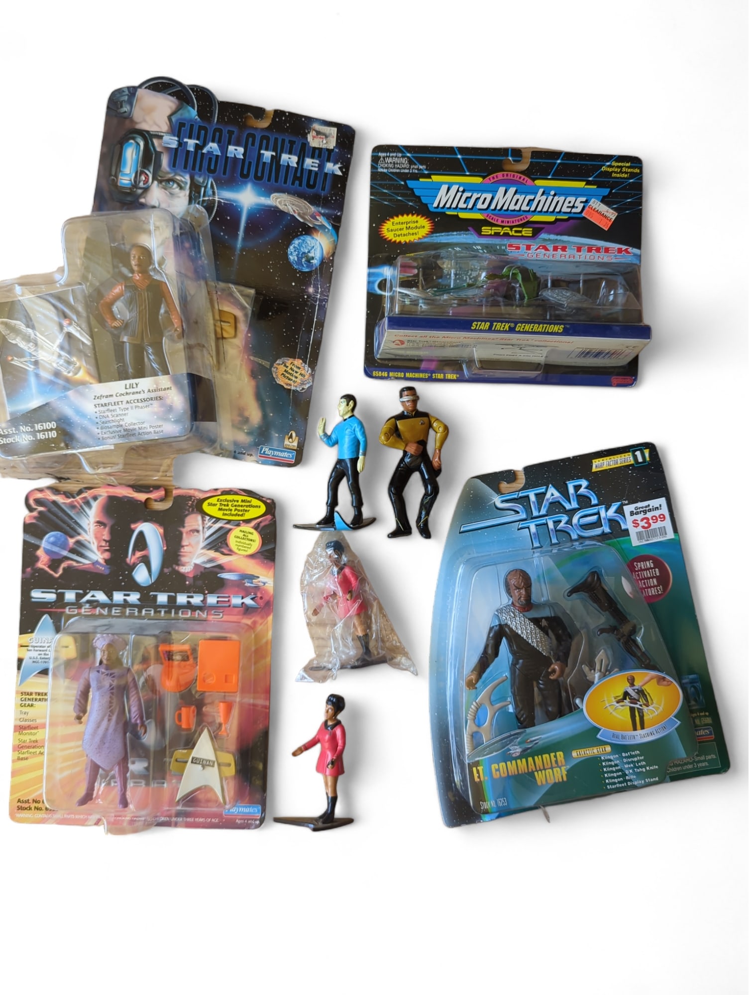 Assorted Star Trek action figures and Micro Machines (1 of 2)