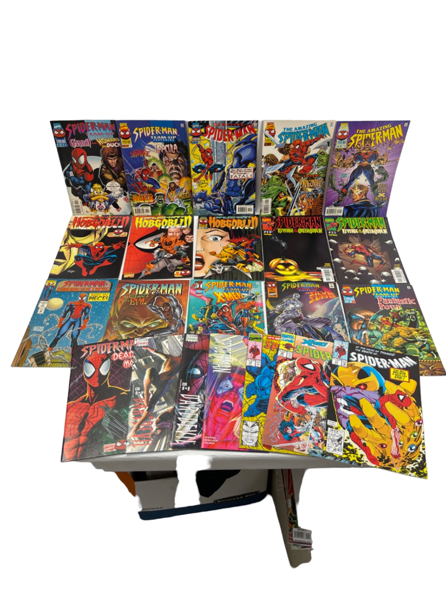 Vintage Comic Book Collection Lot 20 Marvel and DC comics (1 of 9)