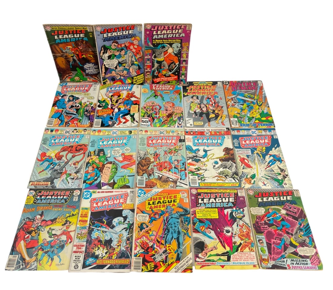 Vintage Comic Book Justice League of America DC Comics lot 18 (1 of 8)