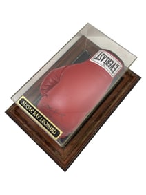 Sugar Ray Leonard Signed Everlast Boxing Glove