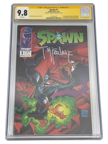 Spawn #1 CGC SS 9.8 Signed Todd McFarlane WHITE SIGNATURE SPAWN Comic Book