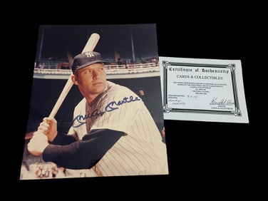 Mickey Mantle Vintage Baseball MLB Signed 8 x 10 Photo Autograph with COA