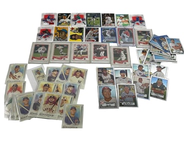 BASEBALL TRADING CARD COLLECTION LOT