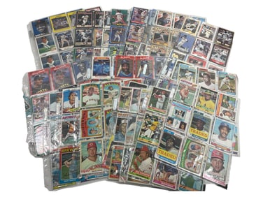 BASEBALL TRADING CARD COLLECTION LOT 230 CARDS