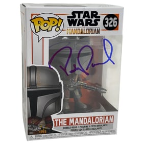 Star Wars The Mandalorian Funko POP! #326 Signed by Pedro Pascal