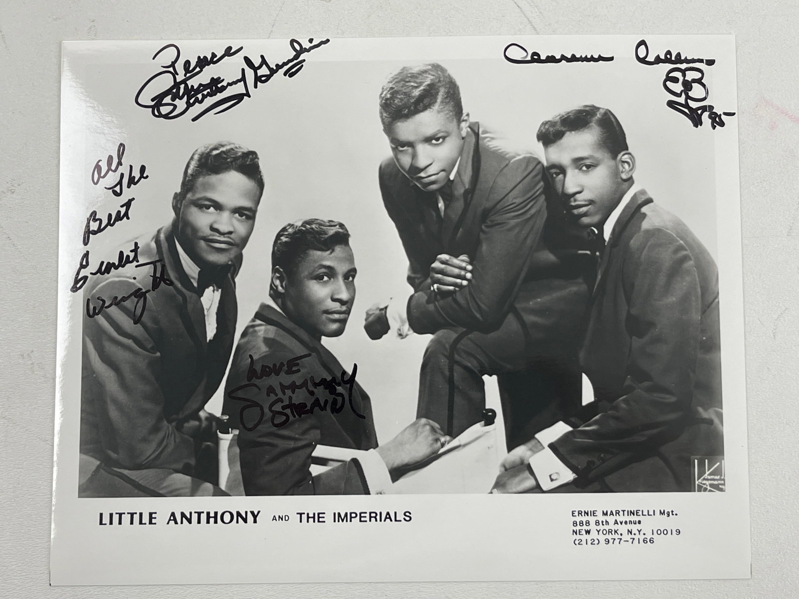 Little Anthony and The Whailers Signed 8 x 10 B & W Autograph Photo: Little Anthony and The Whailers Signed 8 x 10 B & W Autograph Photo