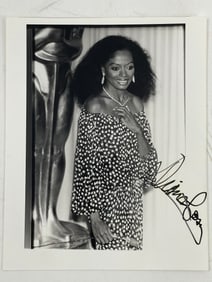 Diana Ross Signed 8 x 10 B & W Autograph Photo