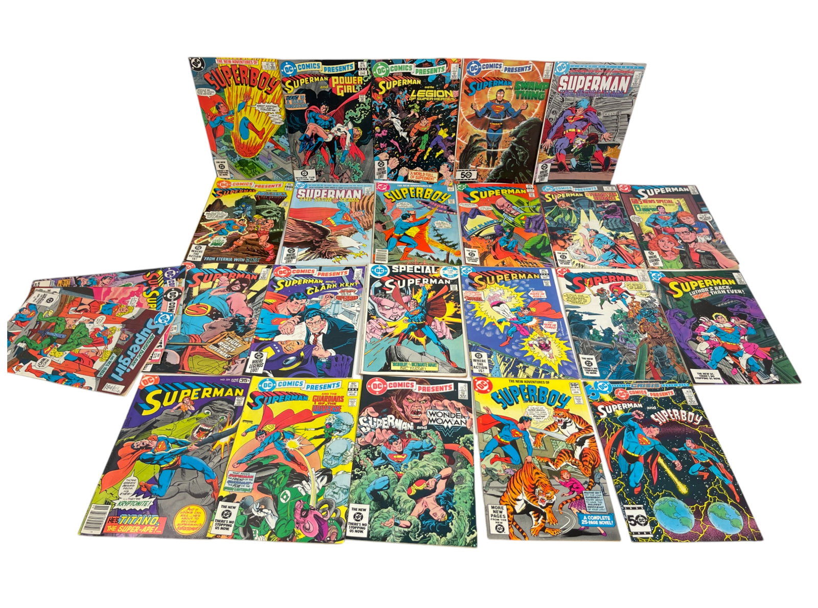 SUPERMAN SUPERBOY DC COMIC BOOK COLLECTION LOT 25 (1 of 11)