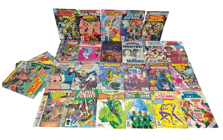 COMIC BOOK DC MARVEL COLLECTION LOT 30
