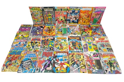 COMIC BOOK DC MARVEL COLLECTION LOT 30