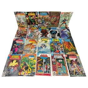 SWAMP THING AND TITANS DC COMIC BOOK COLLECTION LOT 20