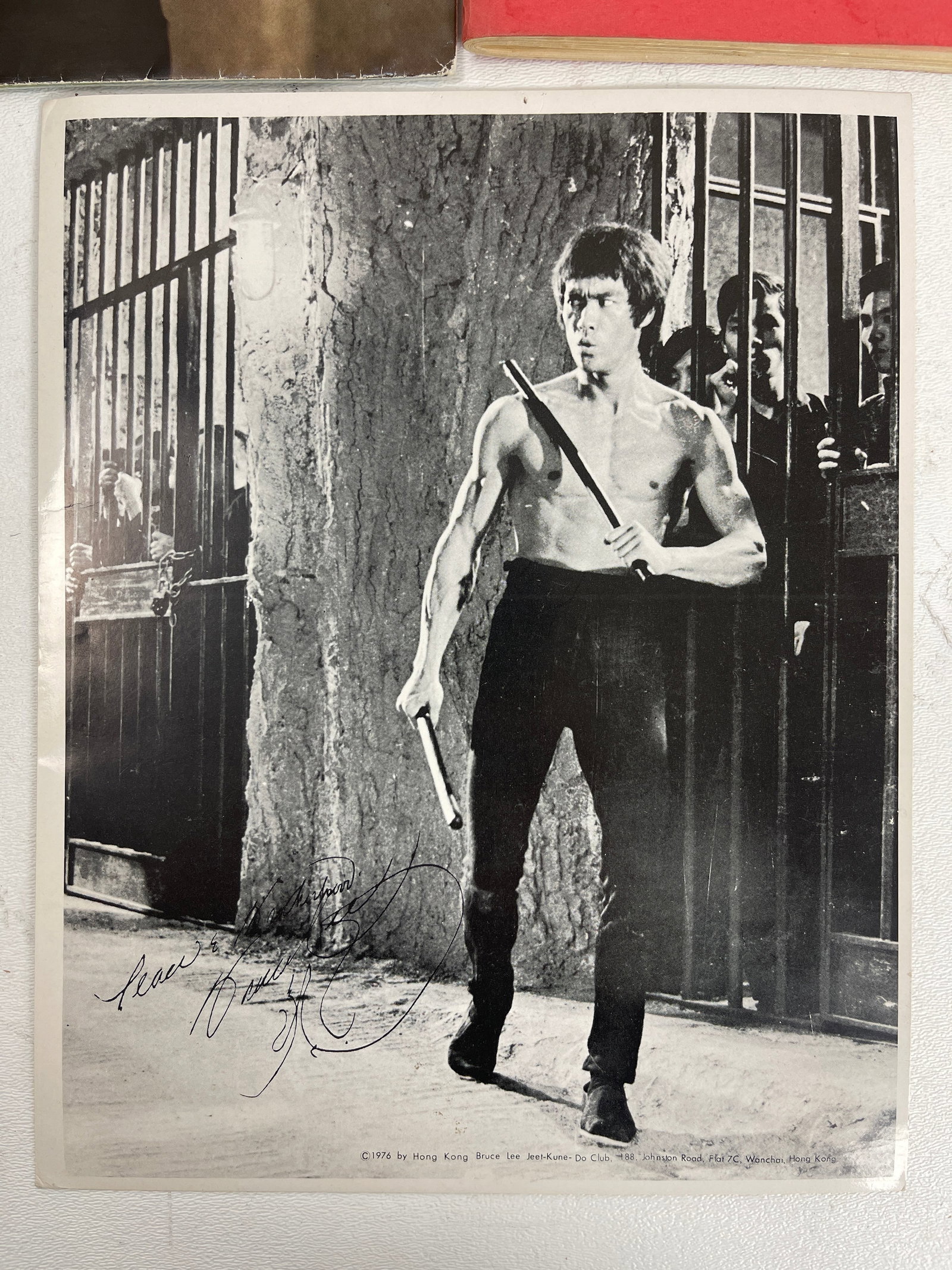 BRUCE LEE SPECIAL EDITION BROCHOORE MAGAZINE POSTER AND PHOTO: BRUCE LEE SPECIAL EDITION BROCHOORE MAGAZINE POSTER AND PHOTO
