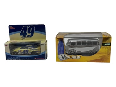 V Dubs Limited Edition Chrome 1962 Volkswagen Bus & Racing Champions Dodge Intrepid