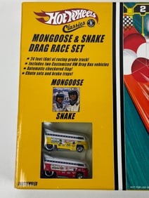 Hot Wheels Classics Mongoose and Snake Drag Race Set Unassembled Car Toy
