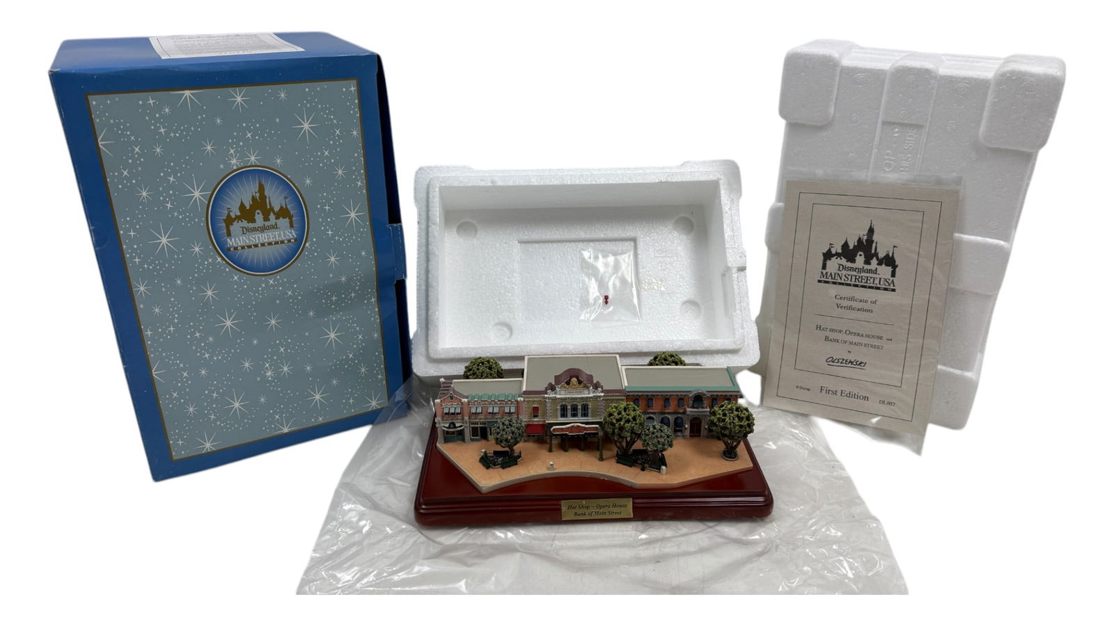 Disneyland Main Street Collection Showcase Opera House by Olszewski First Edition (1 of 11)