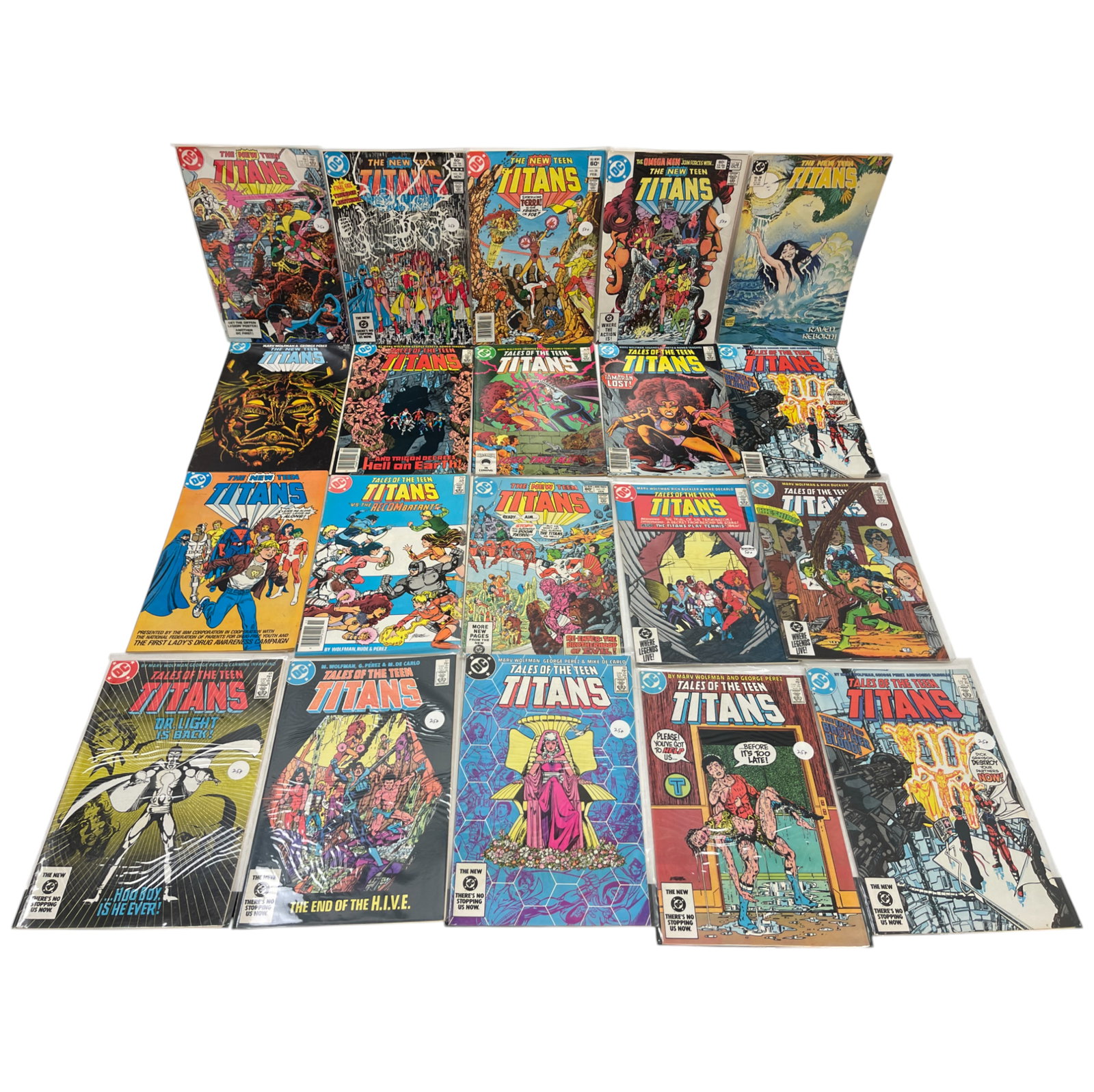 DC Comic Book Collection Lot (1 of 8)