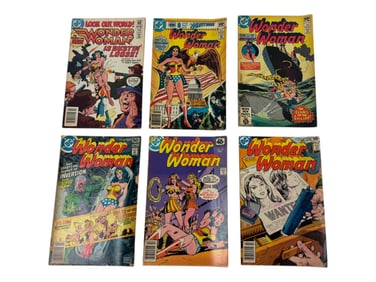 Vintage DC Wonder Woman Comic Book Collection Lot