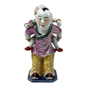 Chinese Porcelain Famille Rose Statue