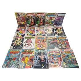 Vintage Comic Book Marvel DC Collection Lot 20 comics