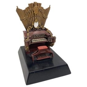20,000 Leagues Under the Sea Captain Nemo's Pipe Organ LE 1000