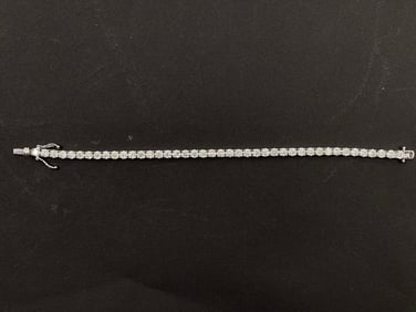 14K White Gold Bracelet with 9.88ct (42) Round Diamonds – I1 Clarity, H–J Color
