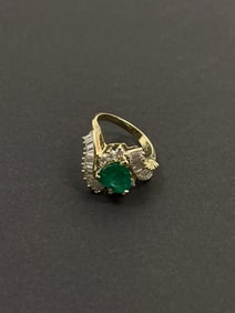 2.08ct Natural Emerald with 1ct Baguette & Round Diamonds (25 Stones) in 14K Yellow Gold Ring GGA