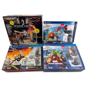 Vintage Acttion Figure Toys Collection Lot Disneyland