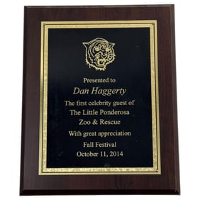 Dan Haggerty - First Celebrity Guest of The Little Ponderosa Zoo & Rescue Fall Festival 2011 Award