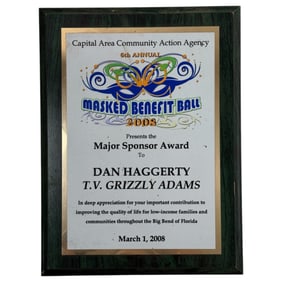 Dan Haggerty - Masked Benefit Ball 2008 Major Sponsor Award to Dan Haggerty