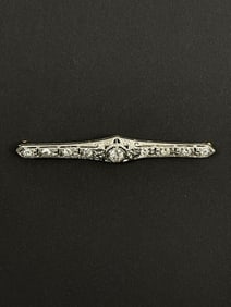 Vintage 14k Gold Diamond Brooch 6.30 Grams