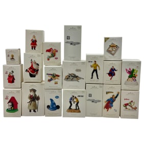 Hallmark Keepsake Ornaments 2010 Christmas Collection