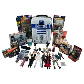 Star Wars Suitcase And Gameboy Cartdridge And Action Figures