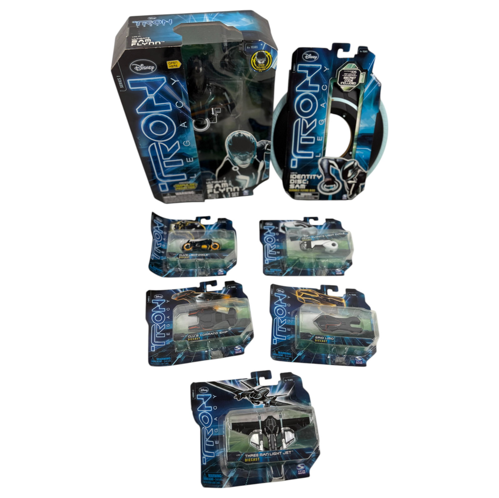 Tron Id Disc Rinzler, 5 Figures And One Action Figure (1 of 4)