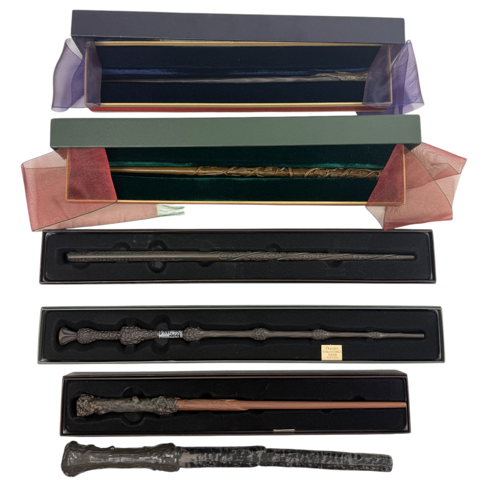 Vintage Toys Cosplay Harry Potter Wands From Universal Orlando (1 of 2)