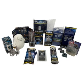 Vintage Action Figures Toys Doctor Who Collectors Lot And Batmobile