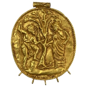 Ancient High Karat Gold Pendant Large Heavy Necklace Medallion 21.75 grams