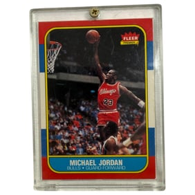 Rare Basketball Trading card Michael Jordan 1986 Fleer #57 Rookie Card