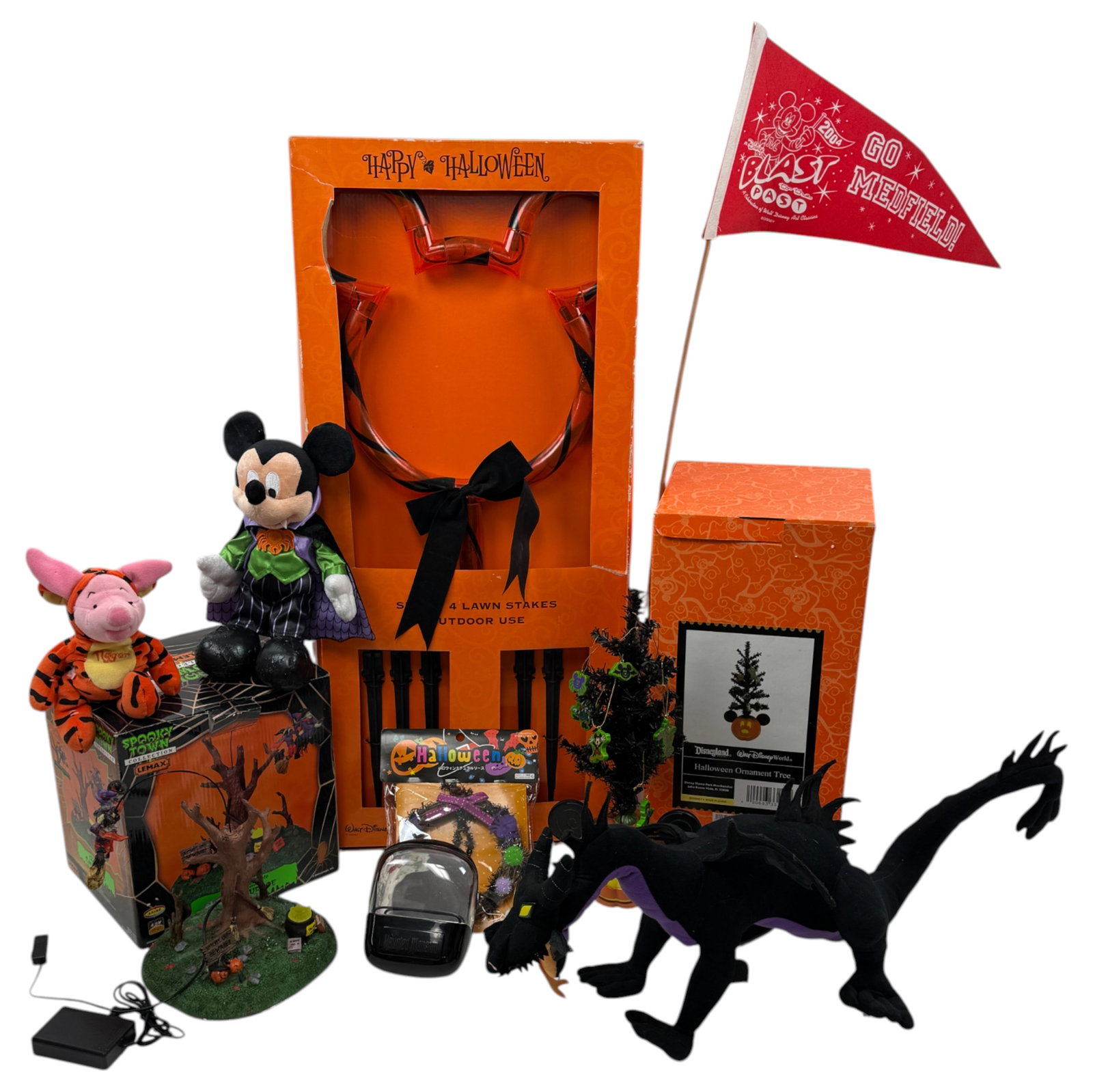 Disney Halloween Decor: Ornament Tree, Lawn Stakes & Goofy Plush: Disney Halloween decor lot with Disneyland ornament tree, Mickey lawn stakes, and Goofy plush in costume.