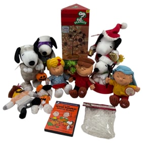 Peanuts Snoopy and Friends Christmas Halloween
