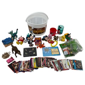 Vintage Star wars Sci-fi Trading Card and loose action figure and Disney Lot