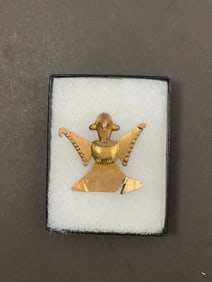Ancient Pre-Columbian Gold Eagle Pendant