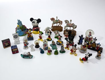 Vintage Hallmark Christmas Ornaments and Snowglobes