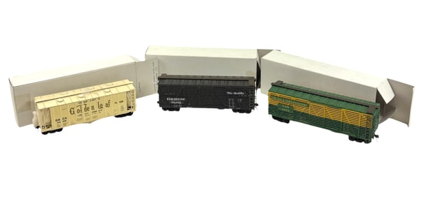 Vintage Collectible Train Toy Wagon Collection Lot