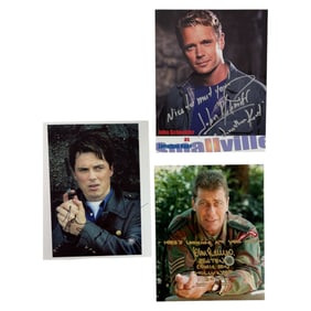 Vintage Autographed Photo Of John Schneider As Jonathan KentFrom Smallville TV Show-" Nice To Meet Y