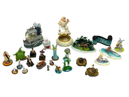 Vintage Mixed Lot Of Disney Porcelain & Resin Sclptu+B261res: Includes Disney Movie Characters From Different Movies