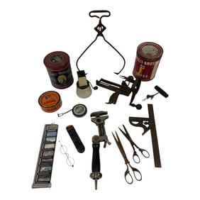 Vintage primatives Lot