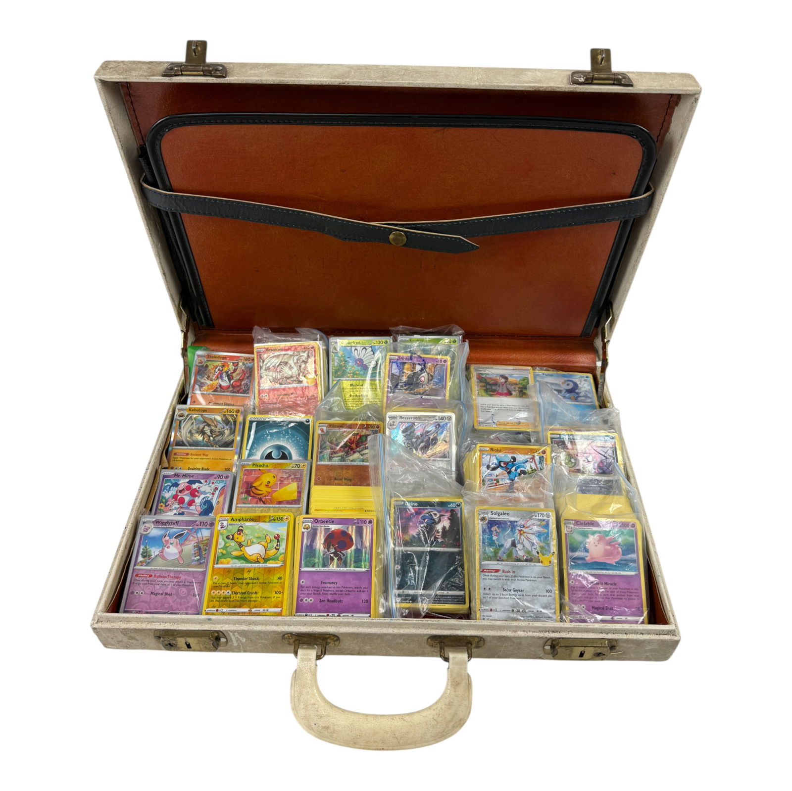 Vintage Pokemon Cards Lot (1 of 3)