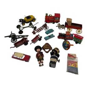 Vintage Tin And Metal Toy Lot