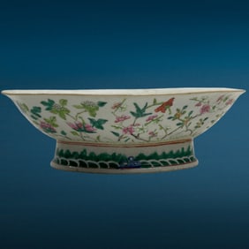 Chinese Famille Rose Porcelain Bowl 19th Century